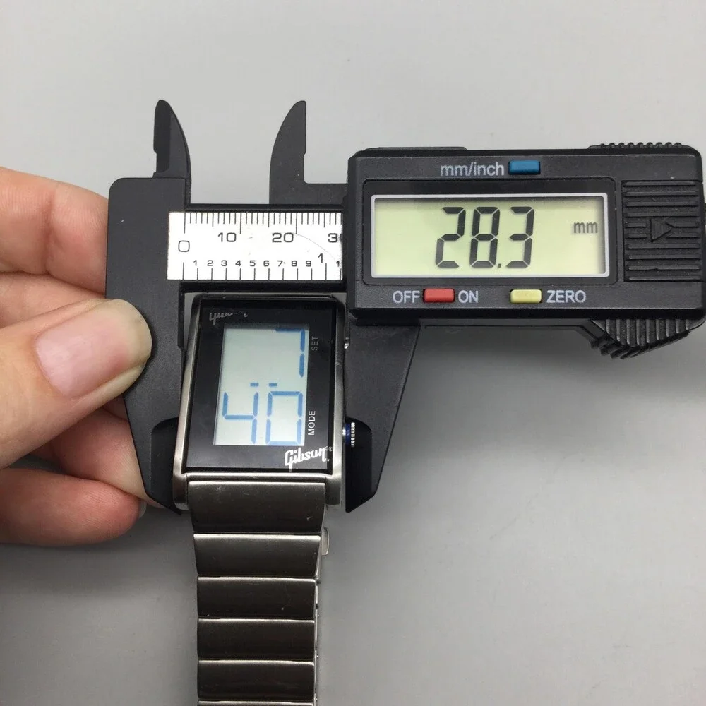 Gibson Digital Unisex Watch 28mm Silver Tone Stainless New Battery 8.25